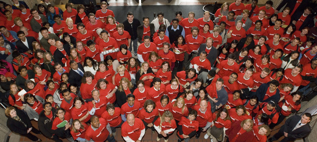 Group of Heinz College faculty students and alumni at Heinz College naming ceremony