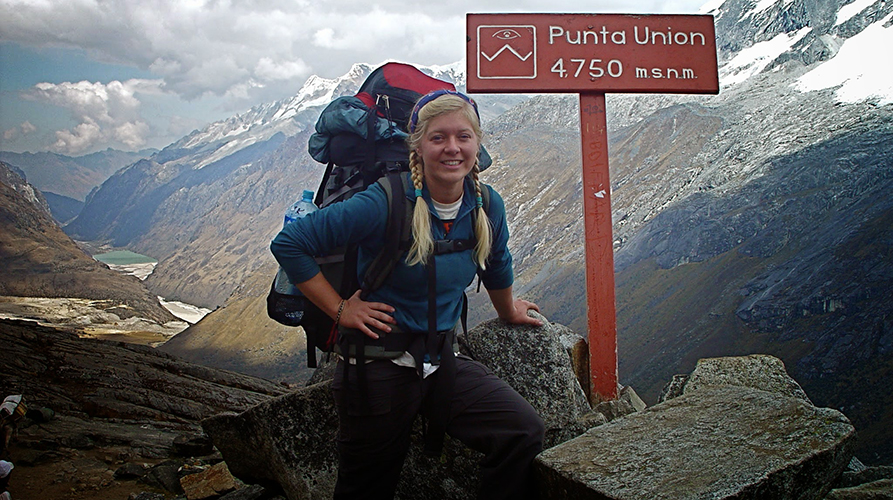 Heinz alumna Krista Kinnard on a hiking trail